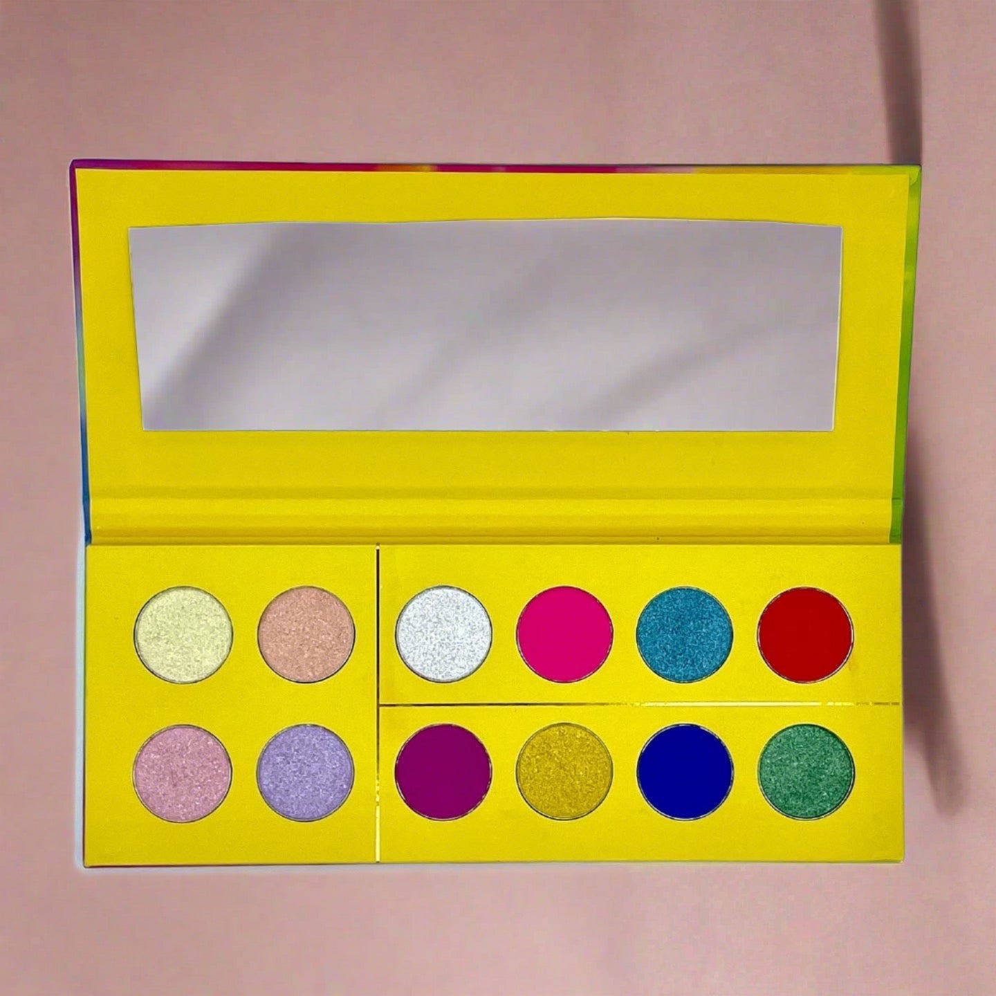 Glow with Me Eyeshadow Pallet